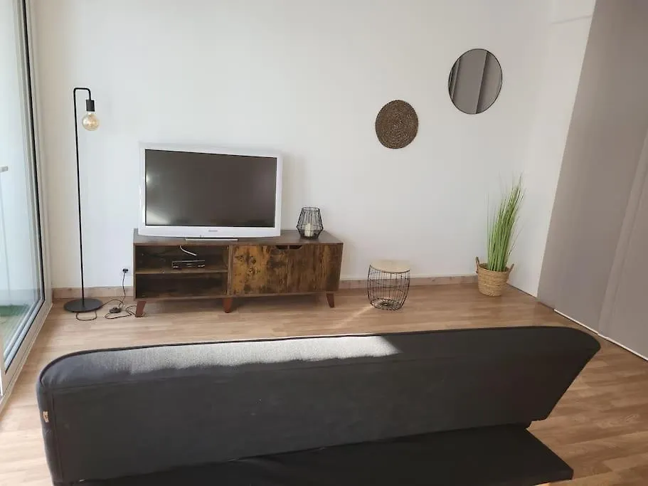 Superbe Apartement En Residence Avec Piscine Roses