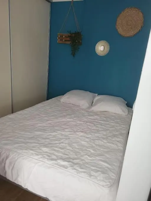 Superbe Apartement En Residence Avec Piscine Roses 0*,  Spain